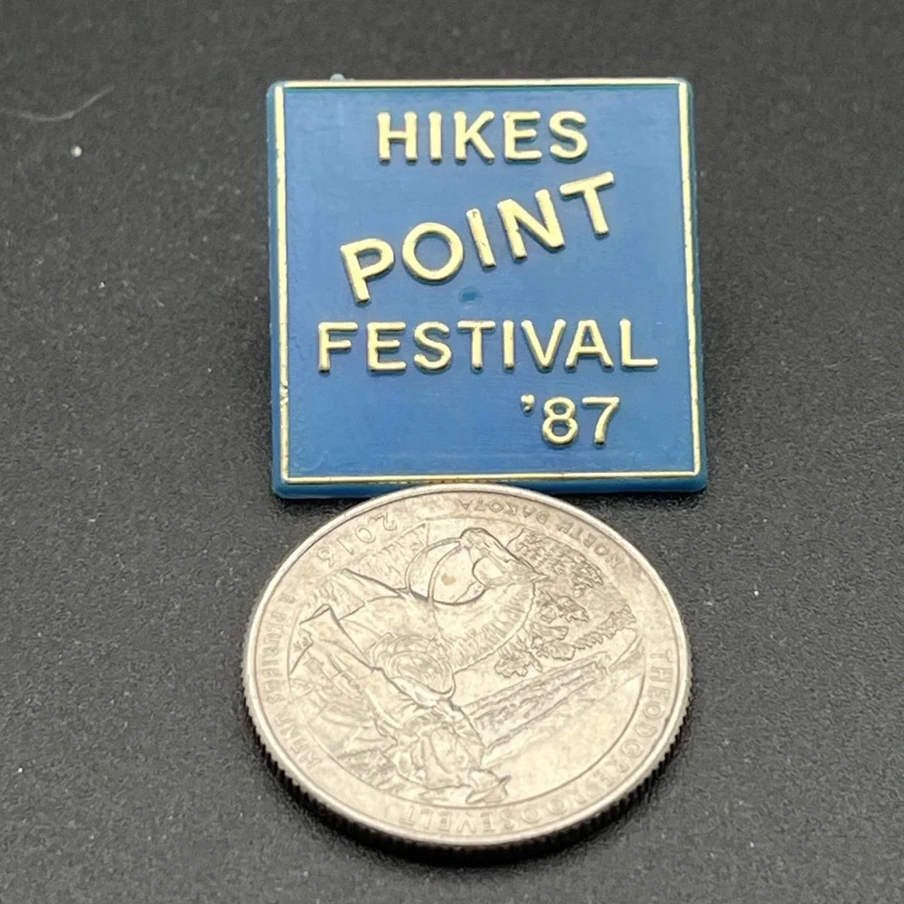 Vintage 1987 Hikes Point‎ Festival Plastic Lapel Hat Pin
